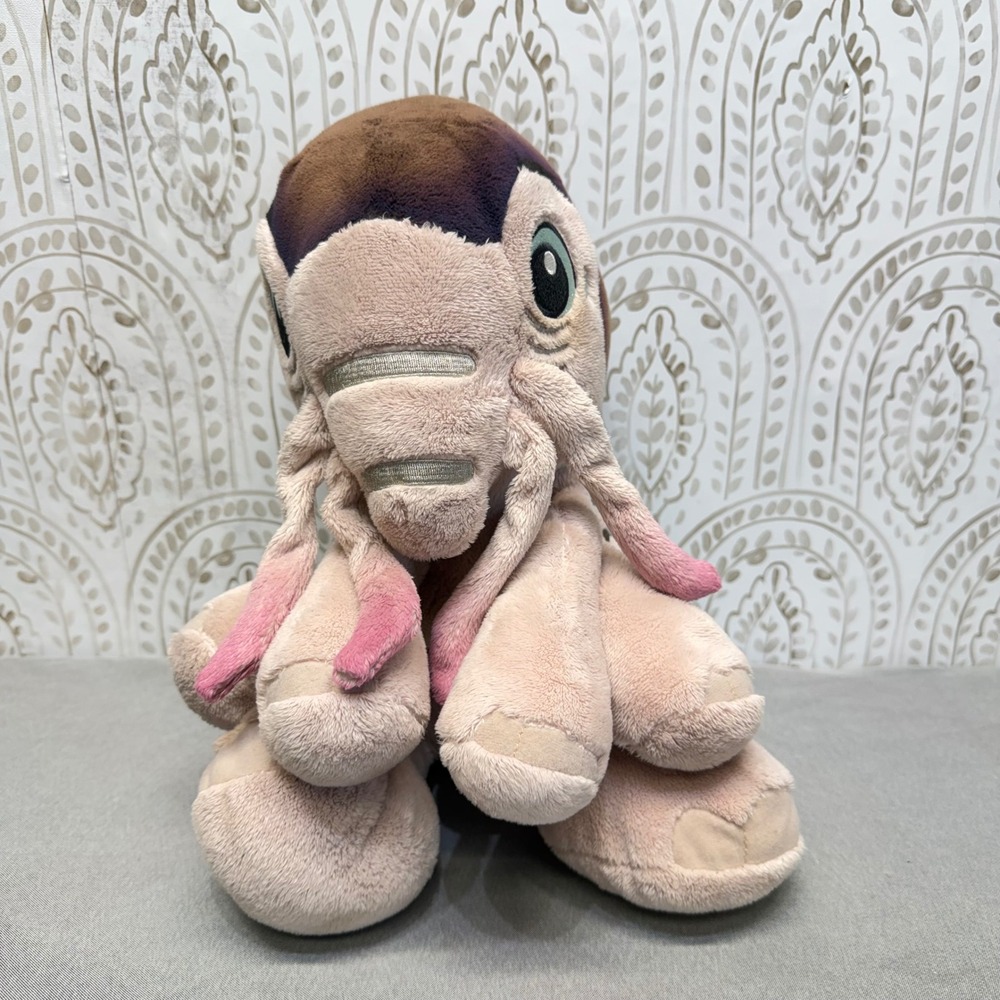Disney Pandora The World of Avatar Yerik Plush Kids Small Tan Brown Hexapede Toy